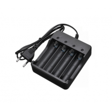 Зарядное устройство 4*18650, 4.2V / 700-1200mAh
