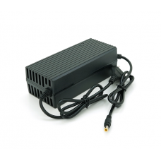 Зарядное устройство Jinyi для аккумуляторов LiFePo4 36V(43.8V),12S,2A,штекер 5.5*2.5,с индикацией,BOX