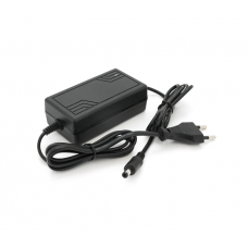 Зарядное устройство для аккумуляторов LiFePO4 12V(14,6V),4S,1,5A, штекер 5.5*2.5, с индикацией
